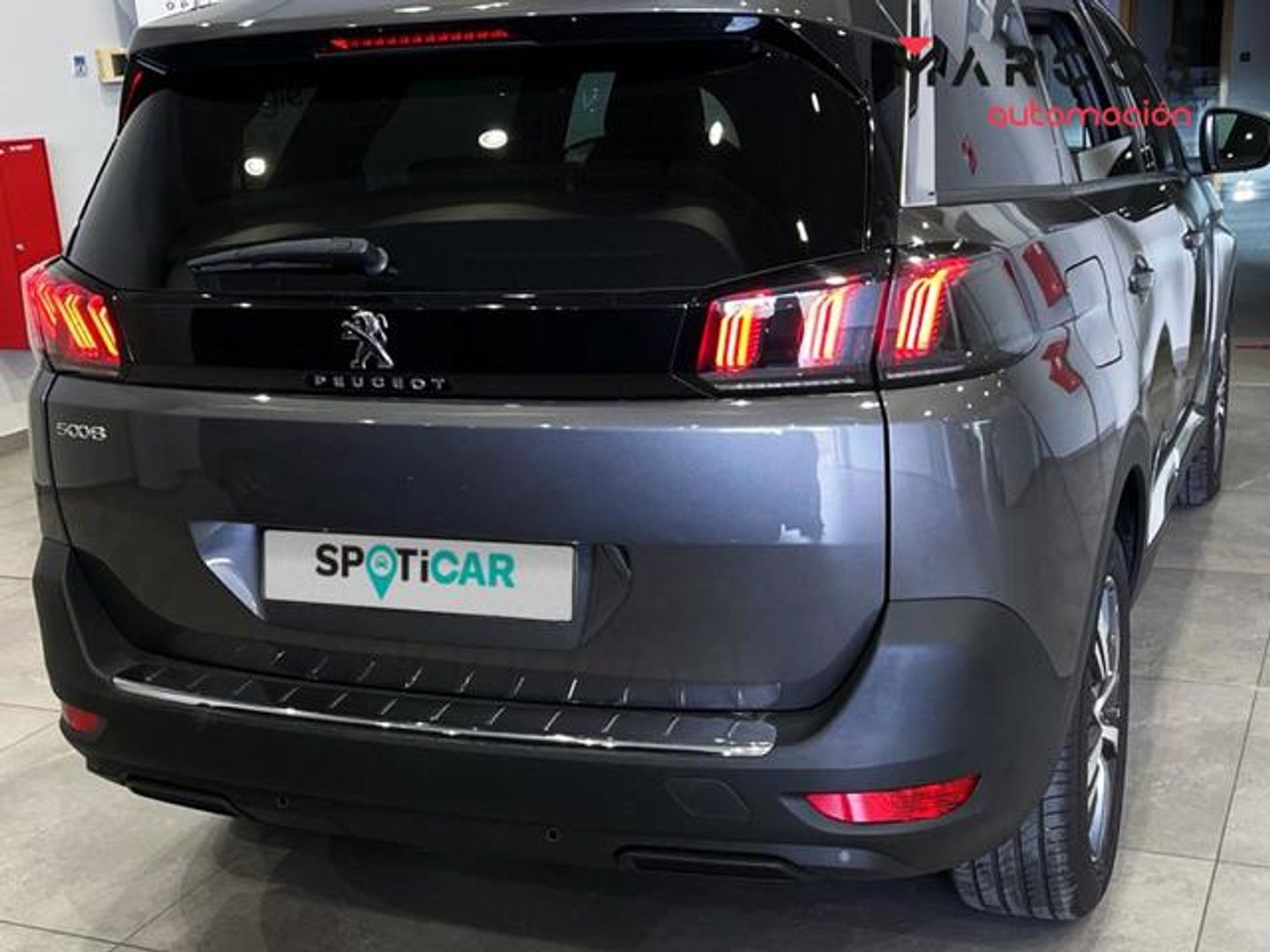 Peugeot 5008 BlueHDI 130 S&S Allure Pack EAT8 96 kW (130 CV) Gris Plata SUV