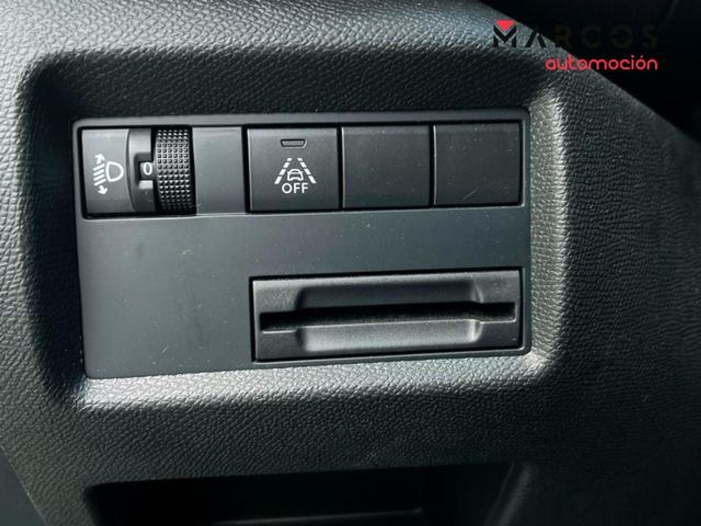 Citroen C5 Aircross PureTech 130 S&S Plus 96 kW (131 CV)