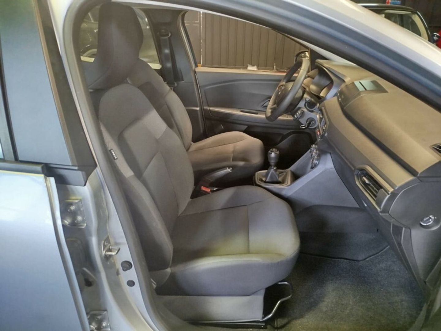 Dacia Sandero Essential TCe 74 kW (100 CV) ECO-G