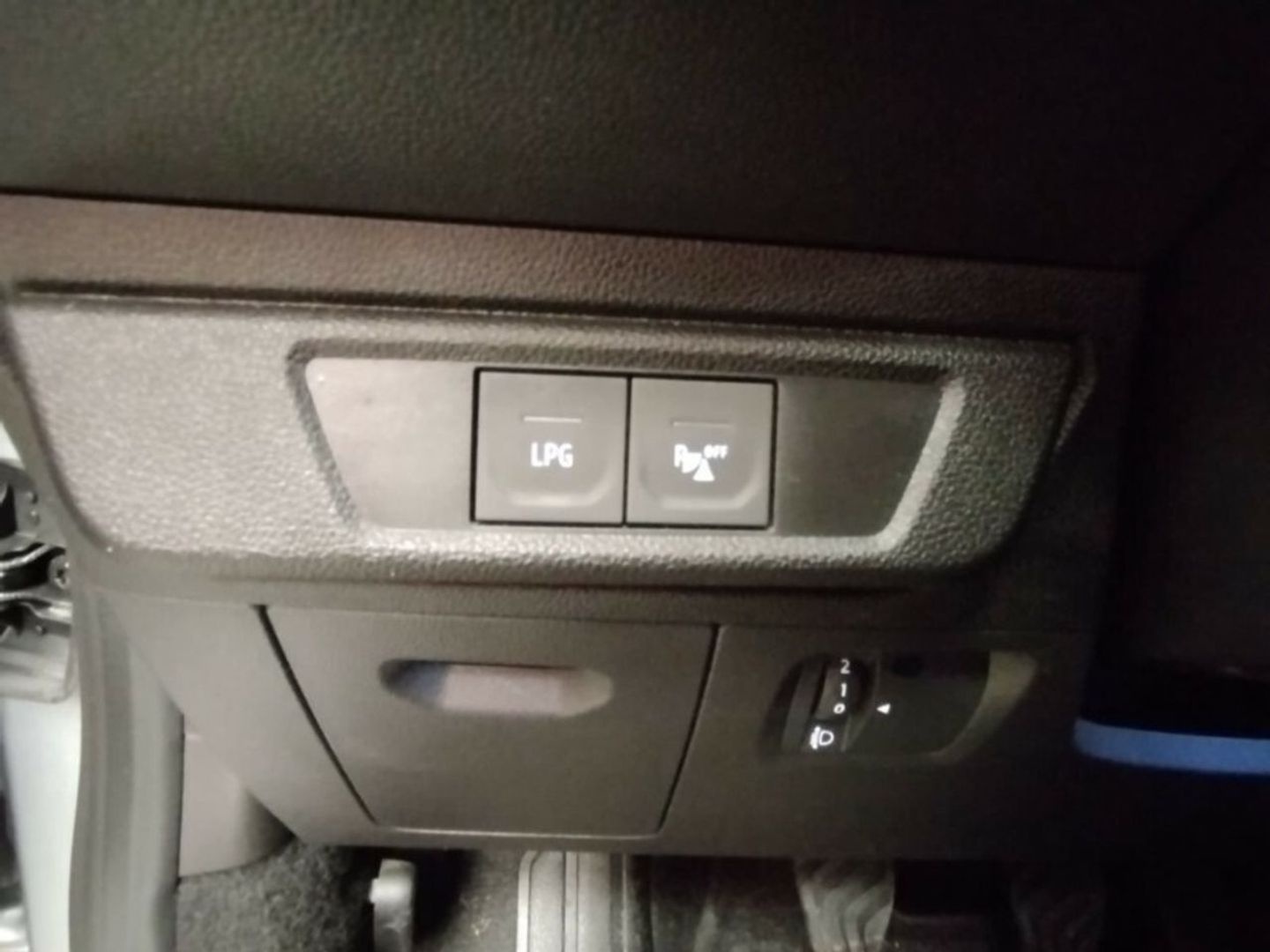 Dacia Sandero Essential TCe 74 kW (100 CV) ECO-G