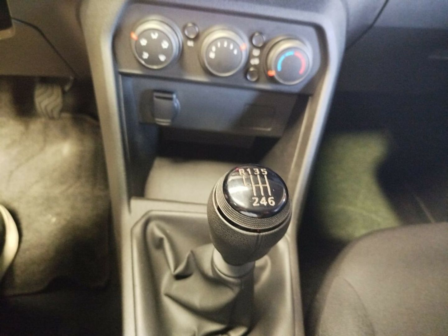 Dacia Sandero Essential TCe 74 kW (100 CV) ECO-G