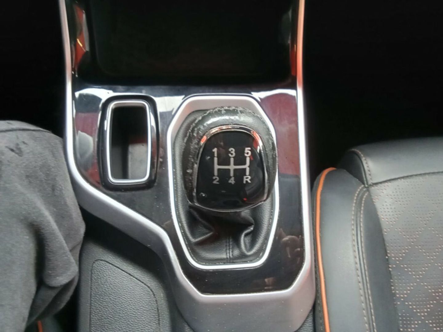 DR AUTOMOBILES DR5 1.5 85 kW (116 CV)