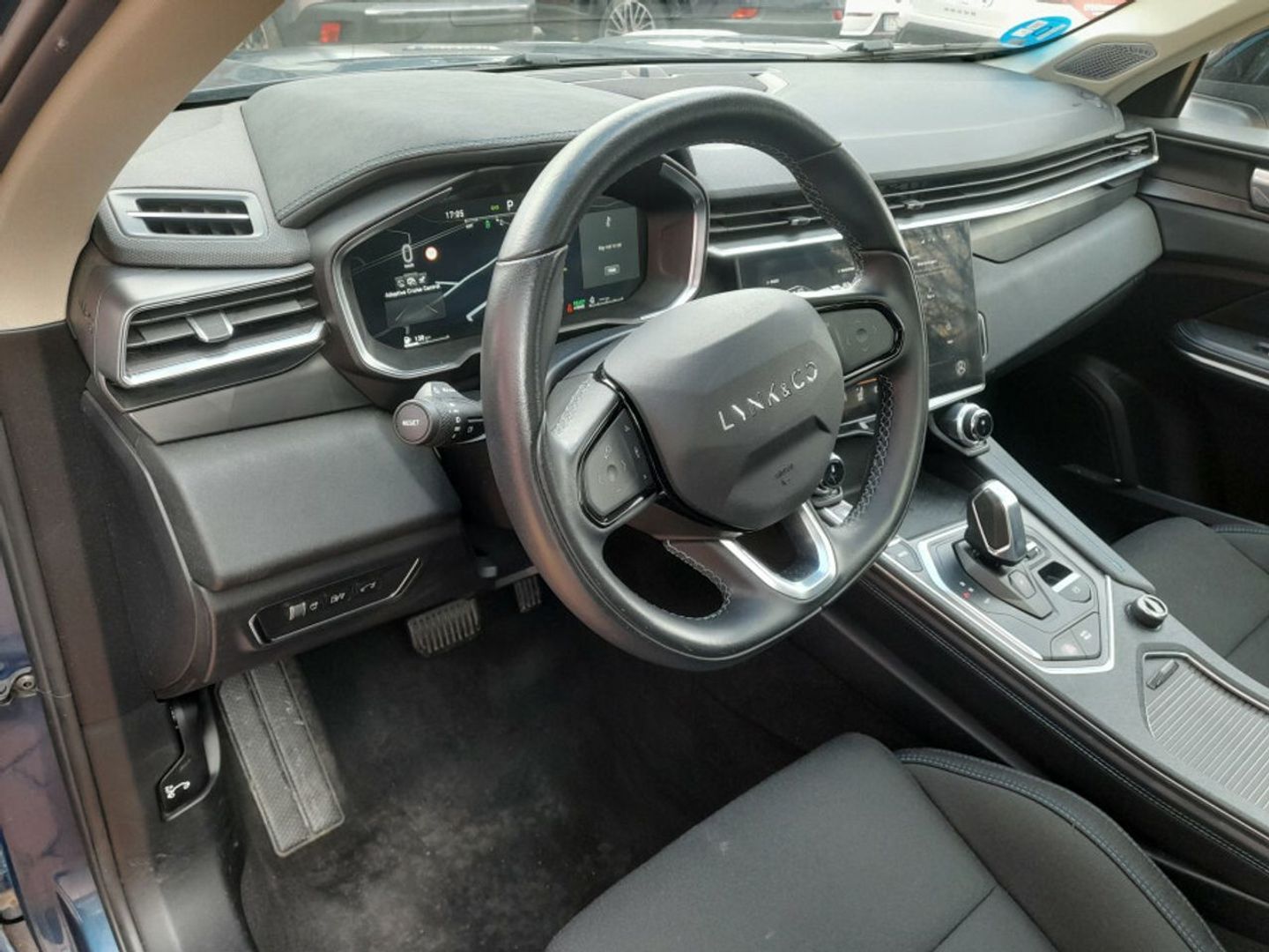 Lynk & Co 01 1.5 PHEV 192 kW (261 CV)