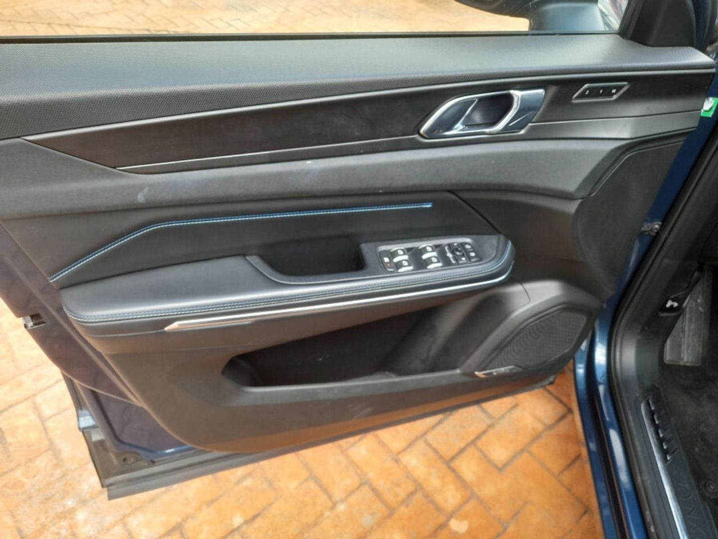 Lynk & Co 01 1.5 PHEV 192 kW (261 CV)