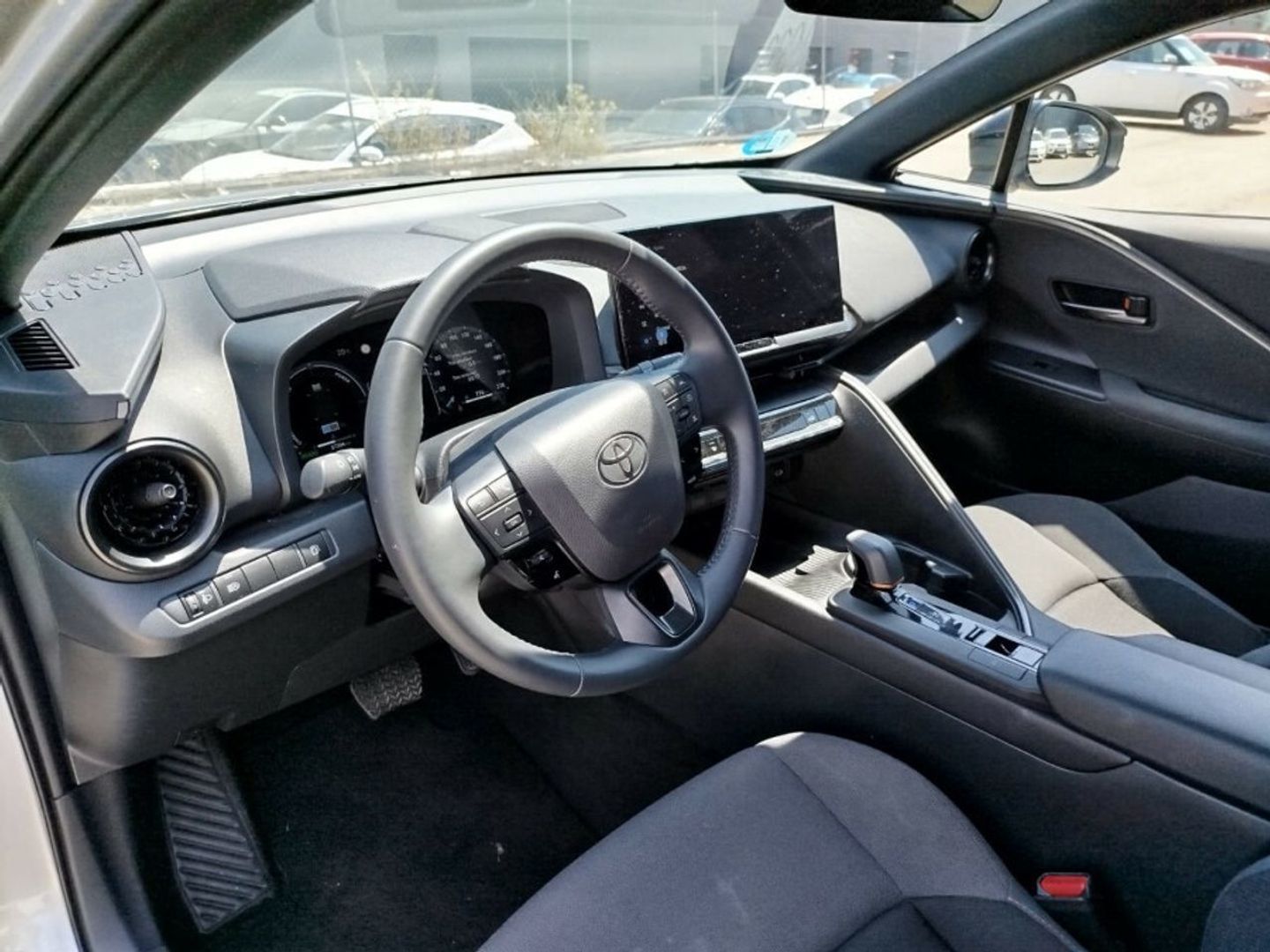 Toyota C-HR 140H Advance 103 kW (140 CV)