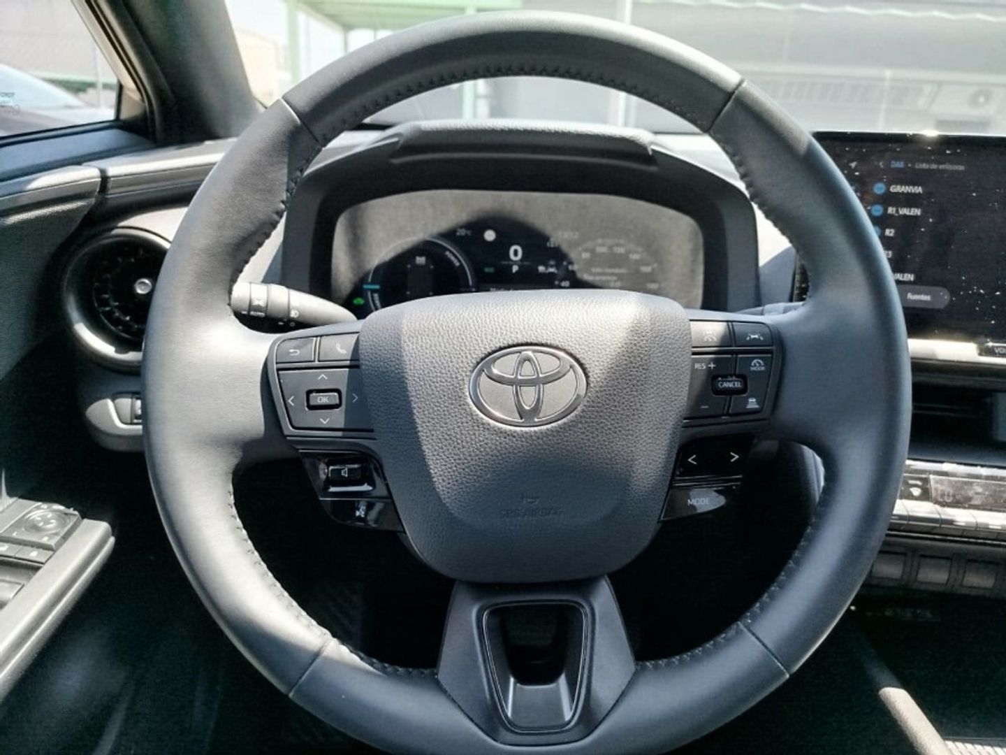 Toyota C-HR 140H Advance 103 kW (140 CV)