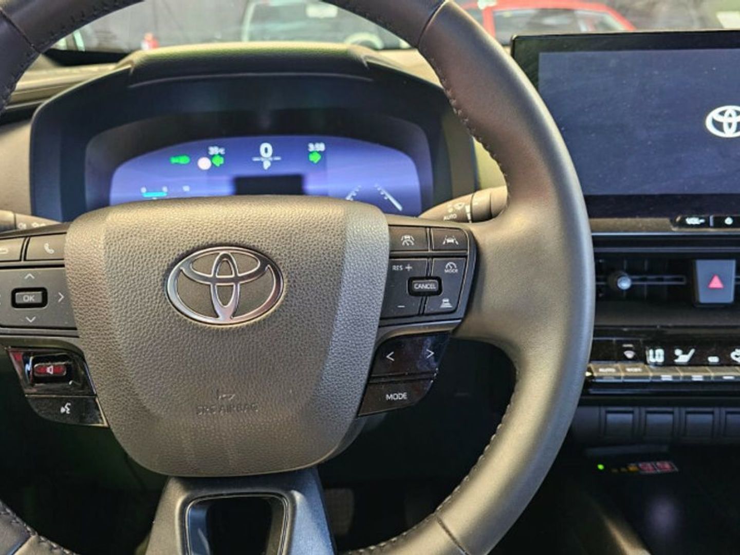 Toyota C-HR 140H Advance 103 kW (140 CV)