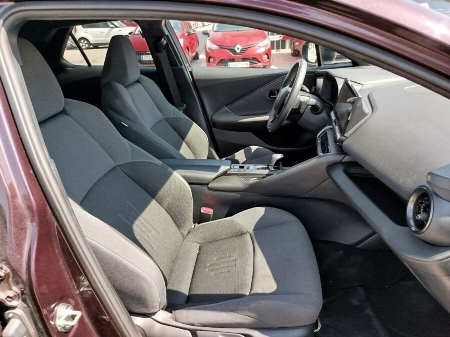 Toyota C-HR 140H Advance 103 kW (140 CV)