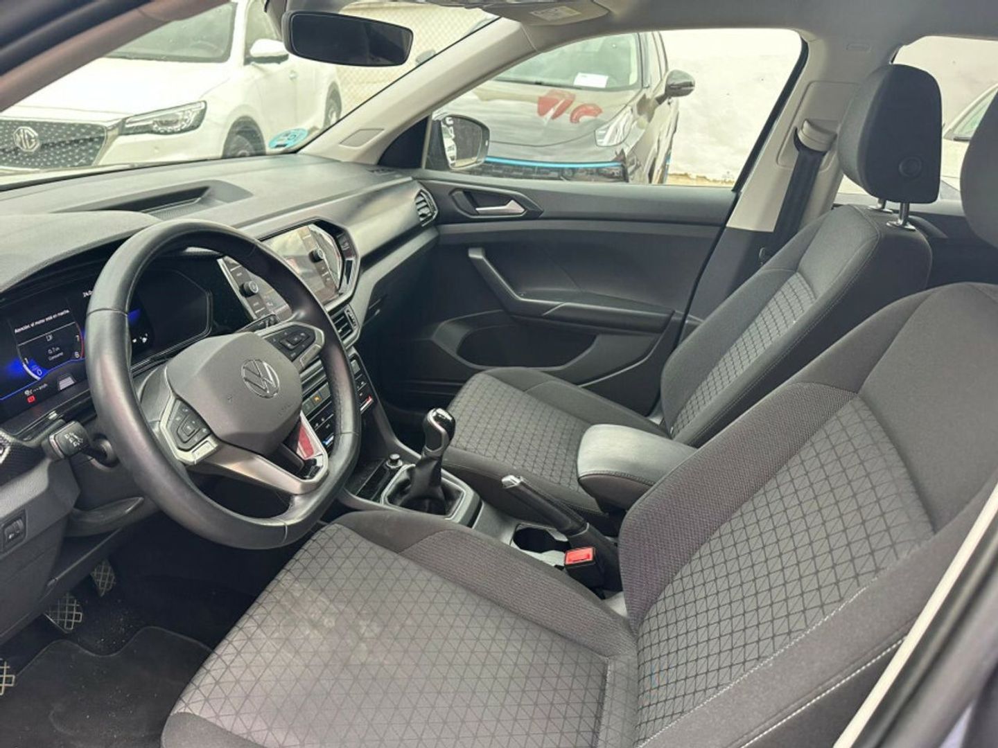 Volkswagen T-Cross Advance 1.0 TSI 70 kW (95 CV)