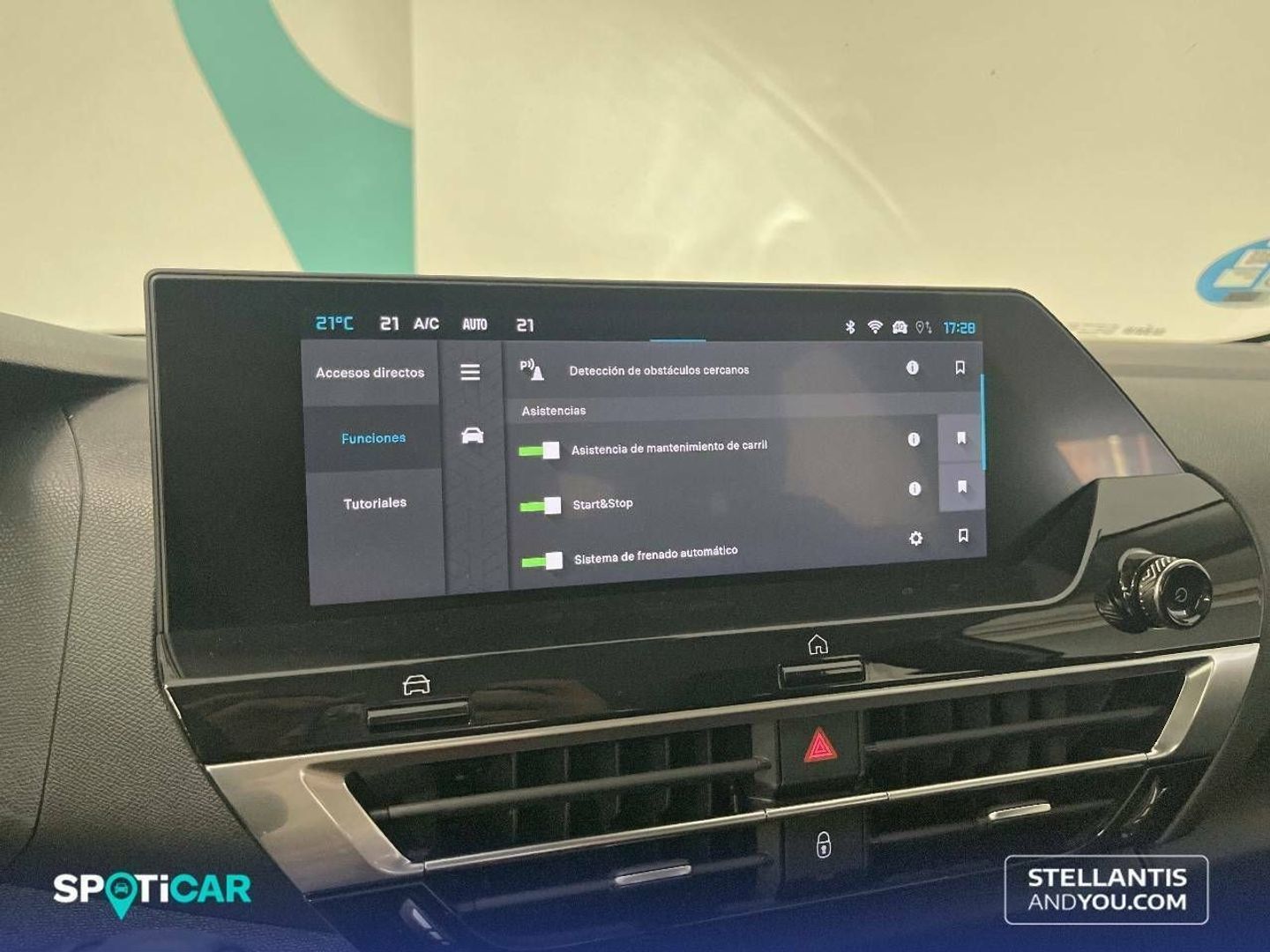 Citroen C4 Hybrid 136 Plus e-DCS6 100 kW (136 CV)