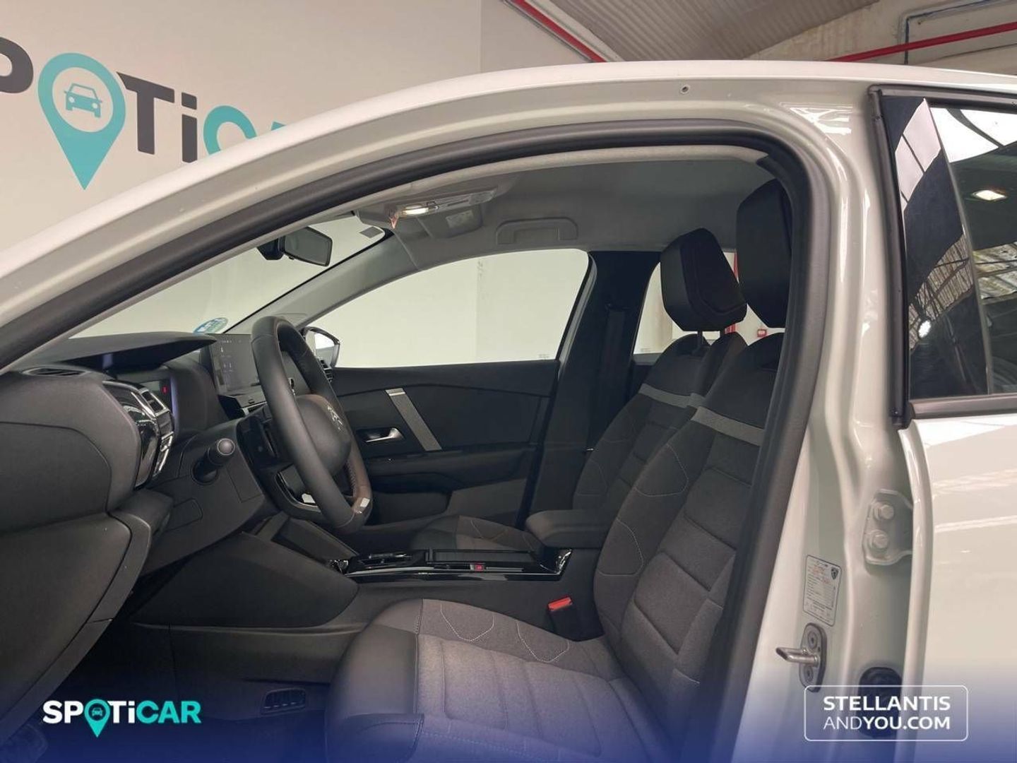Citroen C4 Hybrid 136 Plus e-DCS6 100 kW (136 CV)