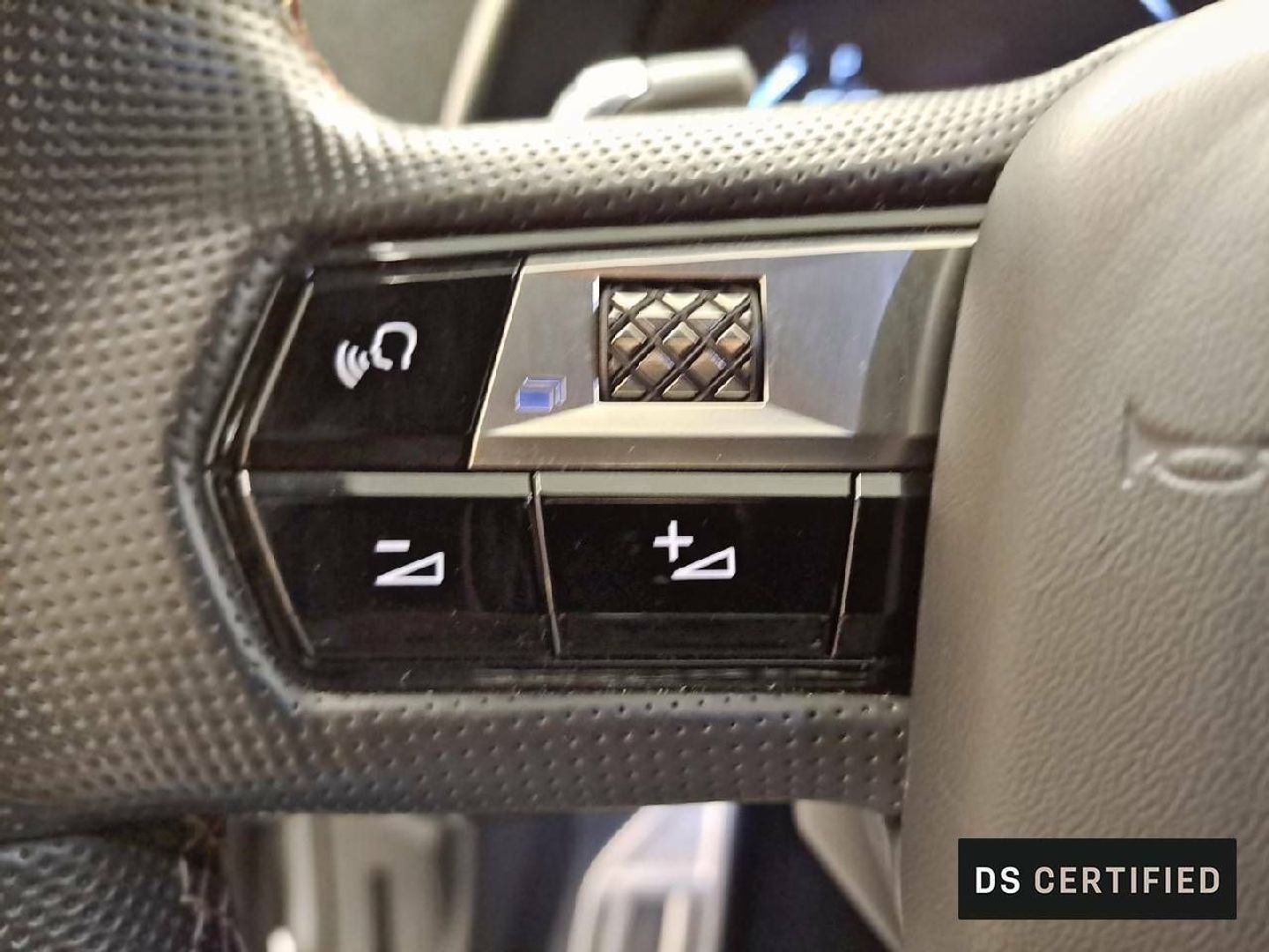DS DS7 Crossback E-Tense 225 Performance Line+ Auto 165 kW (225 CV)