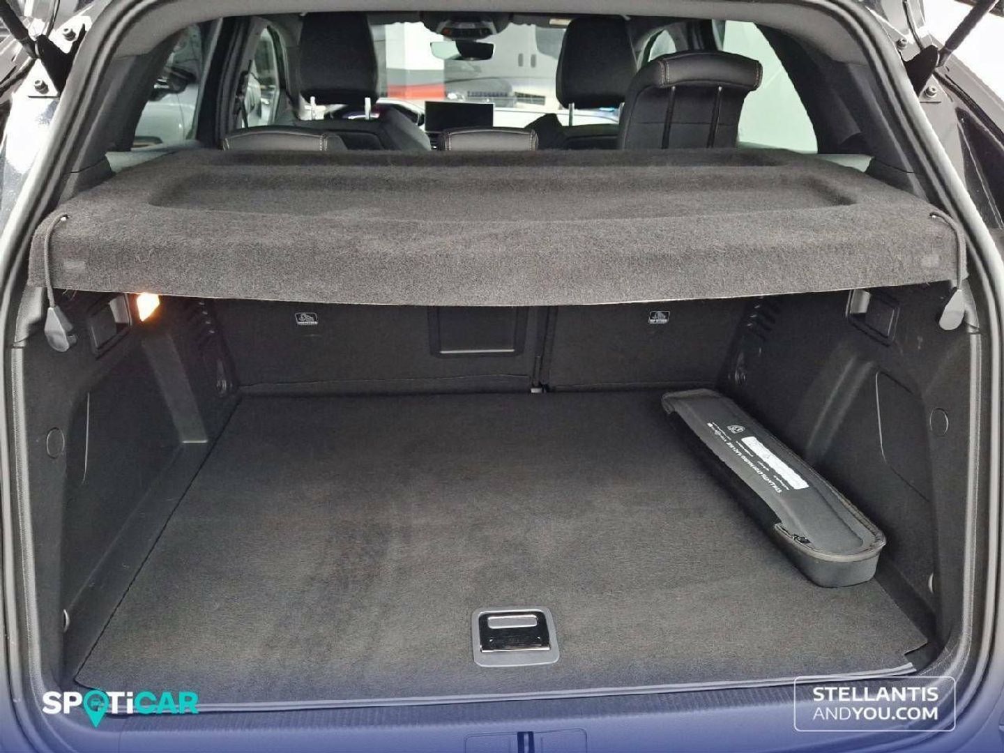 Peugeot 3008 Hybrid 225 GT e-EAT8 165 kW (225 CV)