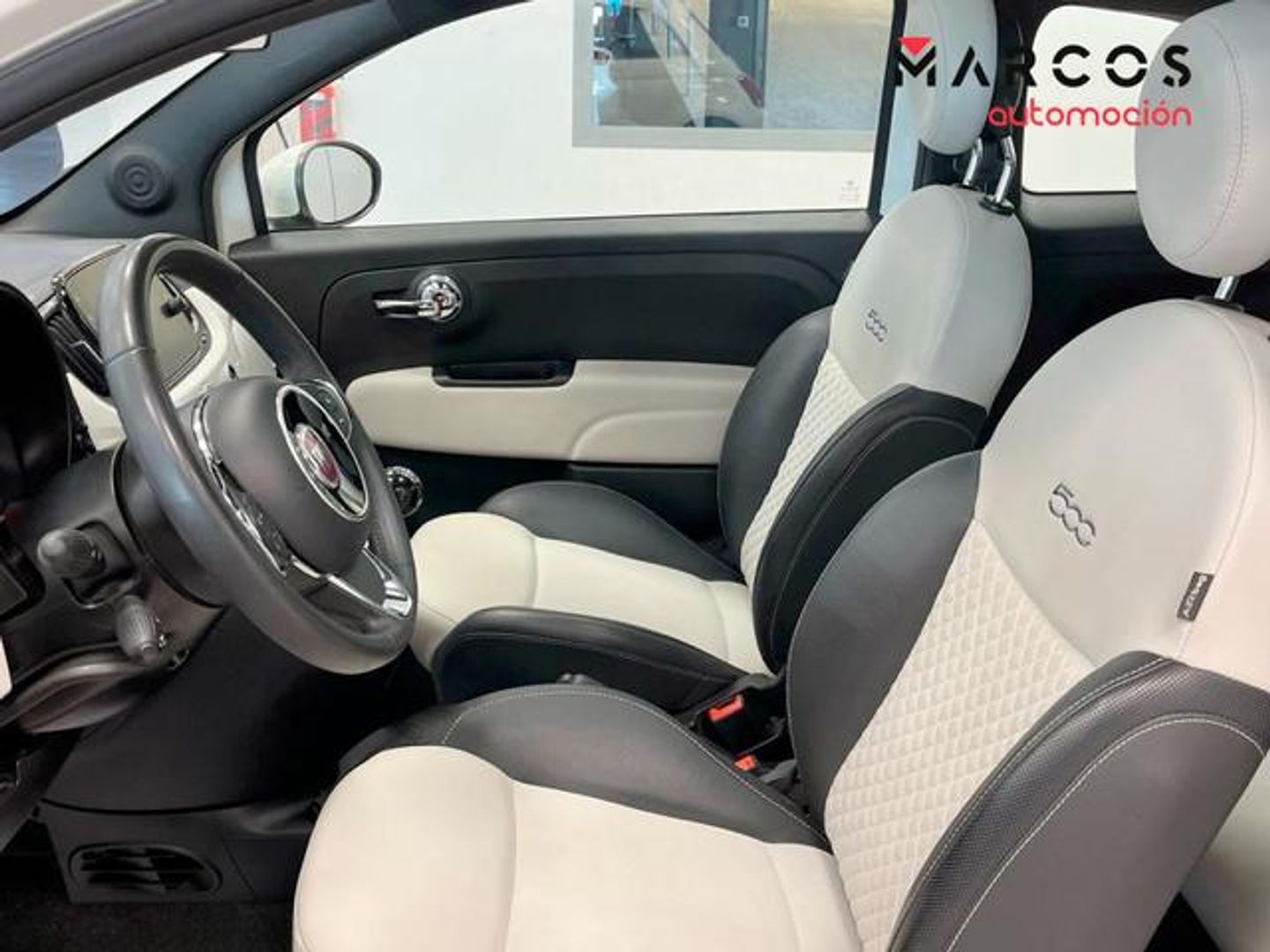 Fiat 500 1.0 Hybrid Dolcevita 51 kW (70 CV)