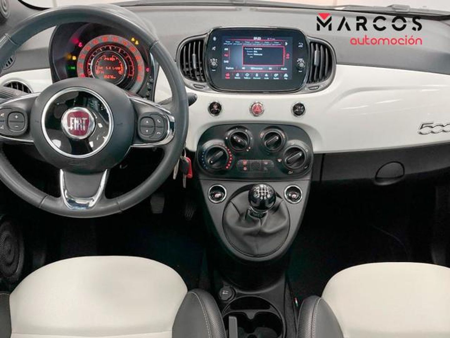 Fiat 500 1.0 Hybrid Dolcevita 51 kW (70 CV)