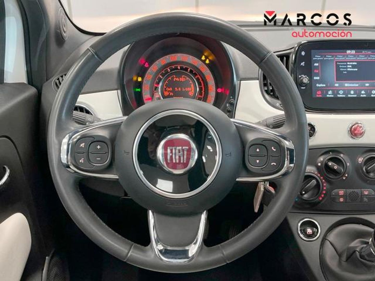 Fiat 500 1.0 Hybrid Dolcevita 51 kW (70 CV)