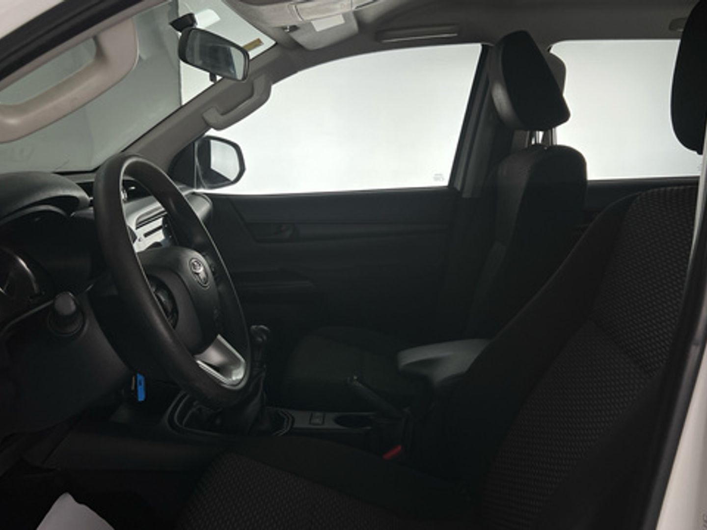 Toyota Hilux 2.4 D-4D DC GX Plus 110 kW (150 CV)