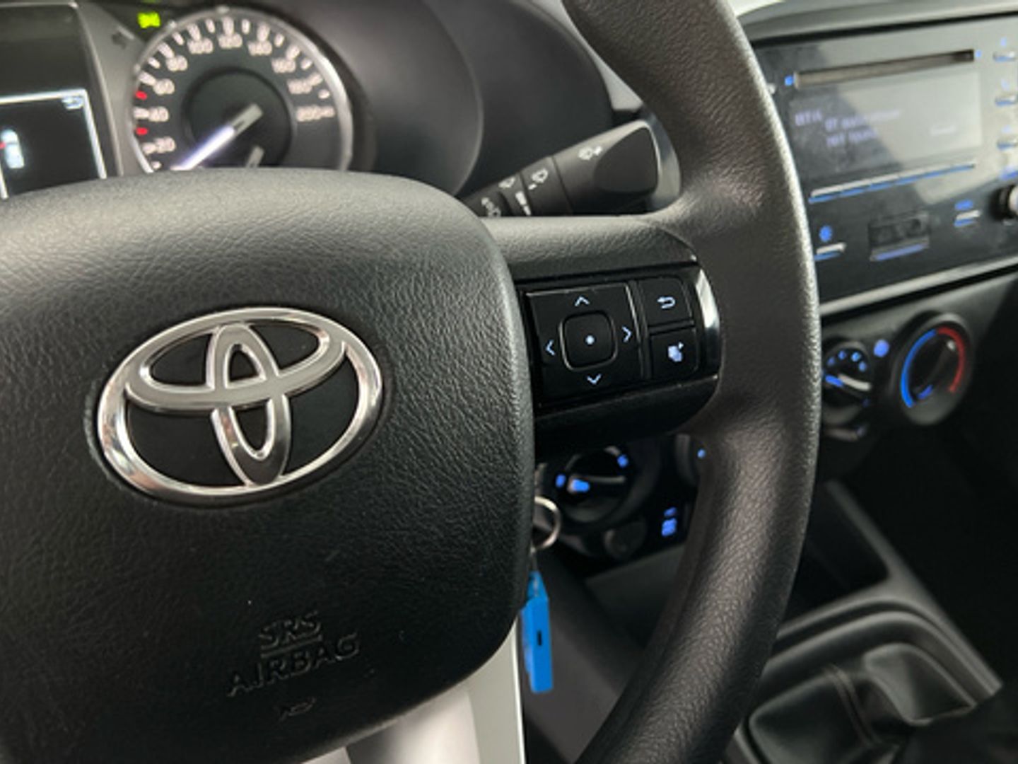 Toyota Hilux 2.4 D-4D DC GX Plus 110 kW (150 CV)