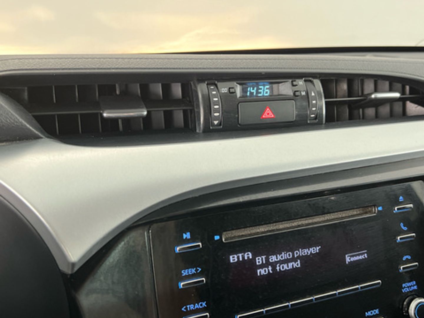 Toyota Hilux 2.4 D-4D DC GX Plus 110 kW (150 CV)