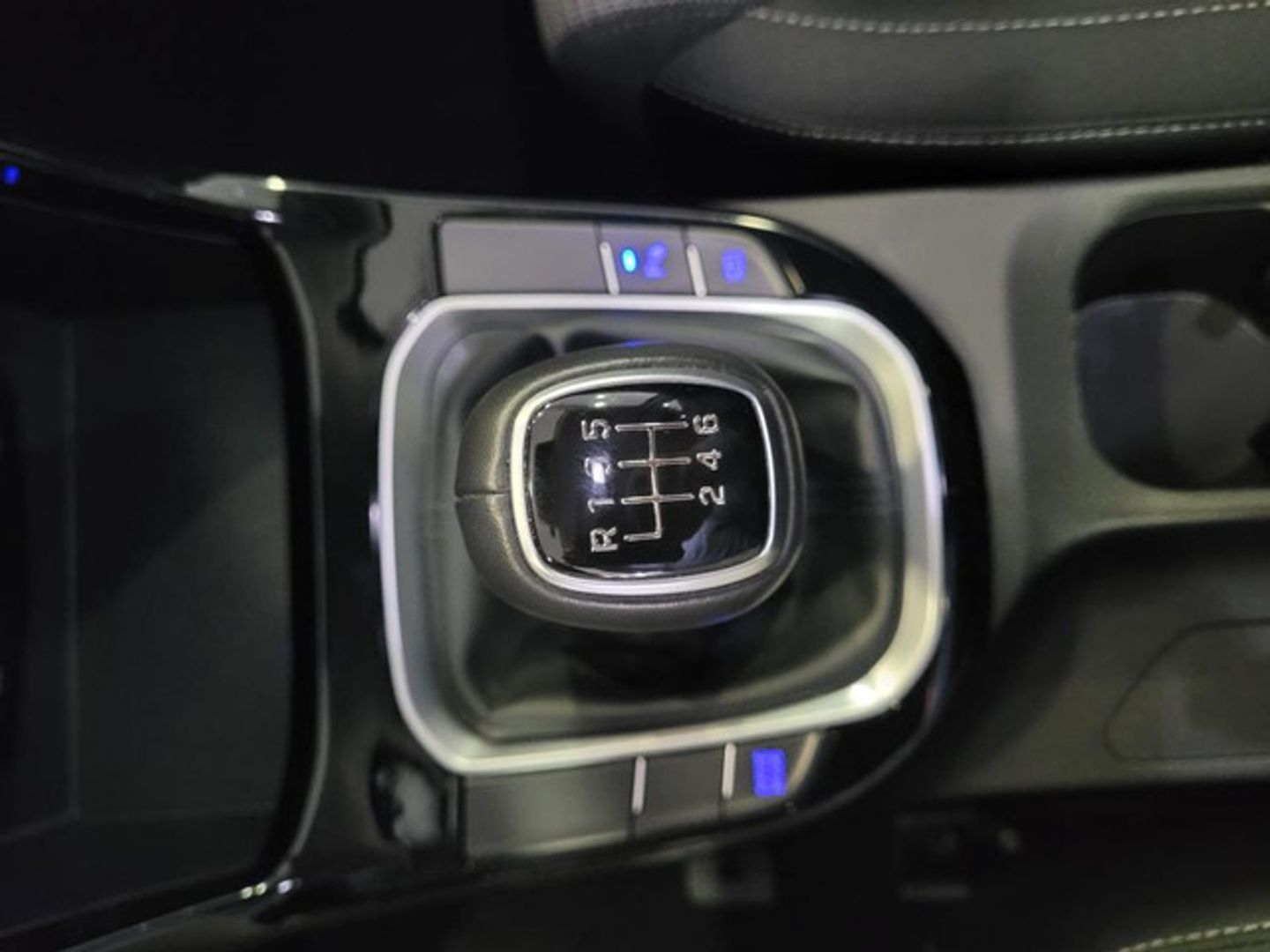 Hyundai i30 1.0 TGDI 48V Klass 74 kW (100 CV)