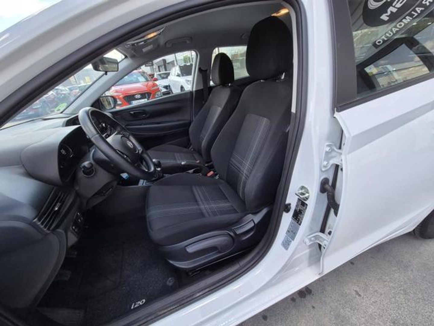 Hyundai i20 1.2 MPI Essence 62 kW (84 CV)