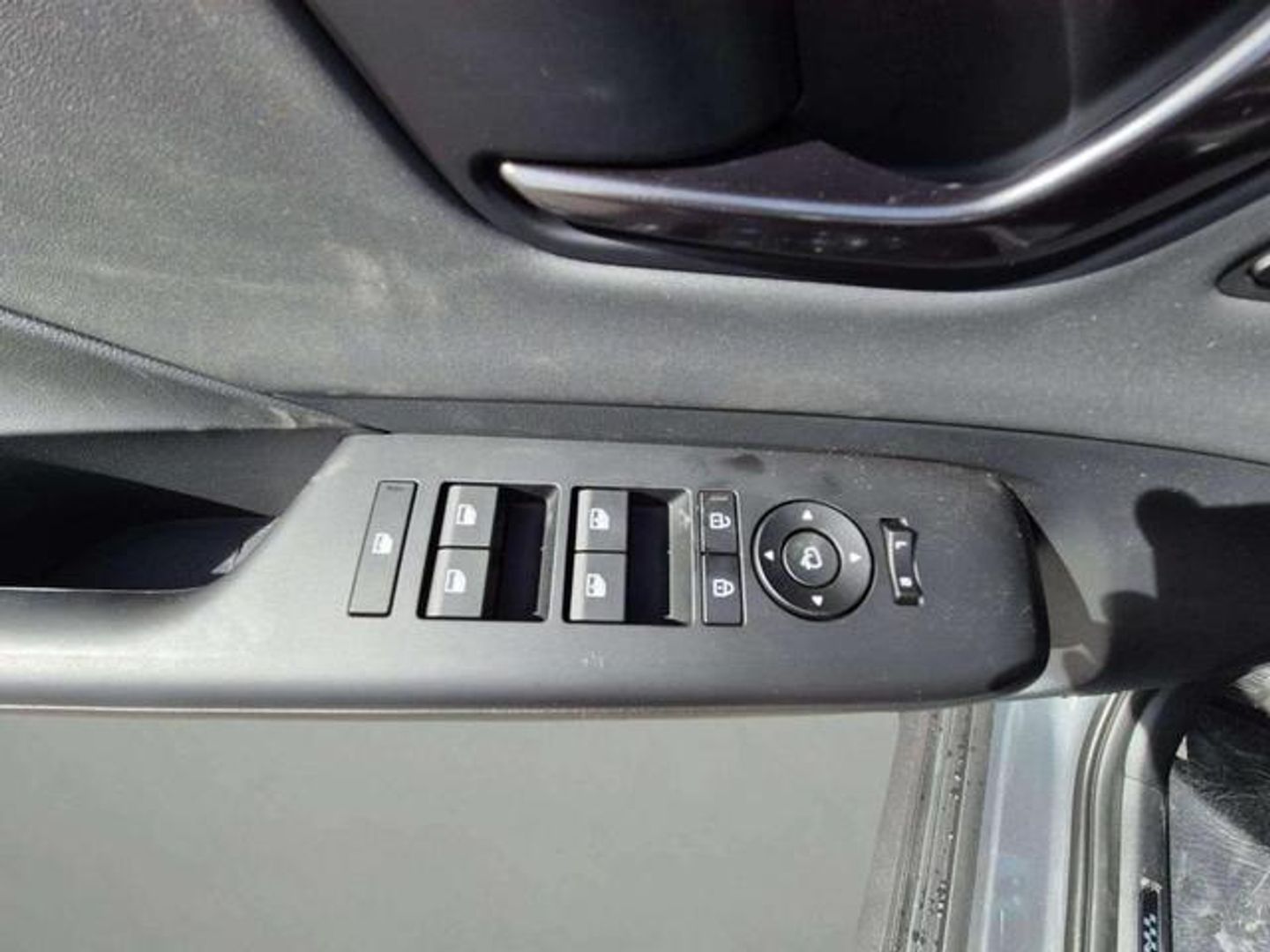 Hyundai Kona 1.6 GDI HEV Tecno DT 95 kW (129 CV)