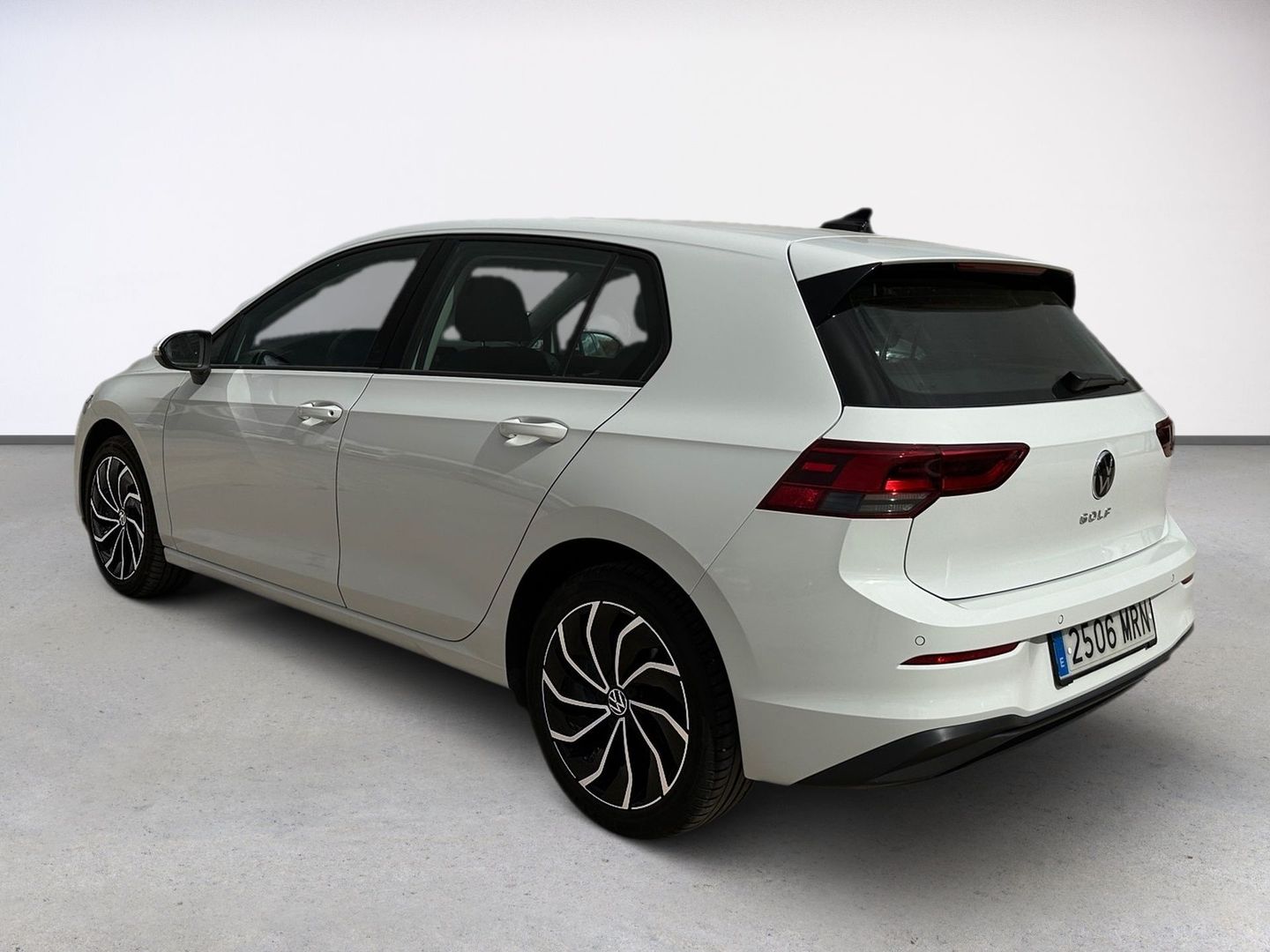 Volkswagen Golf Life 1.5 TSI 96 kW (130 CV) Blanco Compact