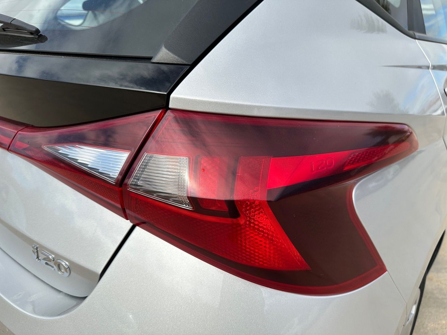 Hyundai i20 1.2 MPI Essence 62 kW (84 CV)
