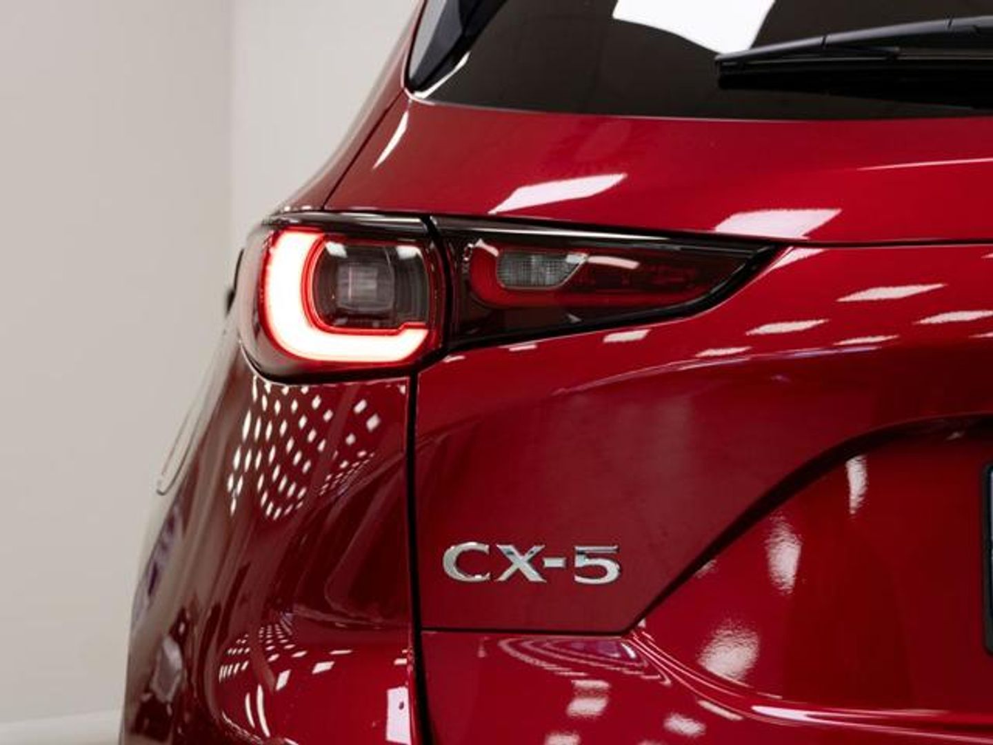 Mazda CX-5 2.0 MHEV Center-Line Plus 121 kW (165 CV)