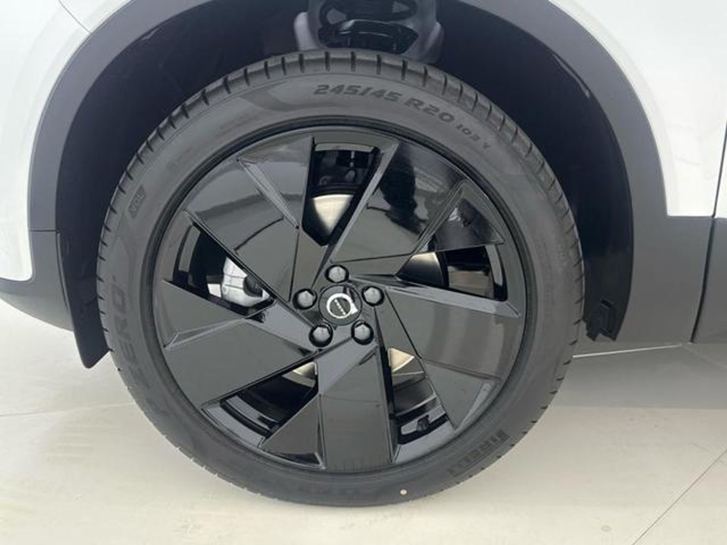 Volvo XC40 B3 G Black Edition+ Auto 120 kW (163 CV)