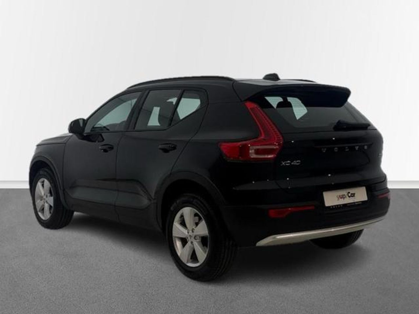Volvo XC40 B3 G Essential Auto 120 kW (163 CV)