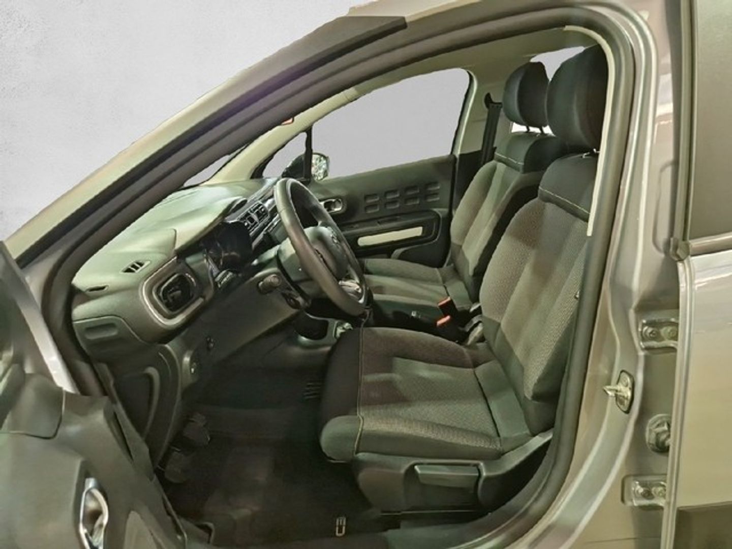 Citroen C3 PureTech 83 Plus 61 kW (83 CV)