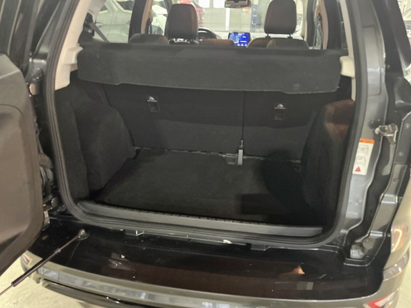 Ford EcoSport 1.0T EcoBoost S&S ST Line 92 kW (125 CV) Gris SUV