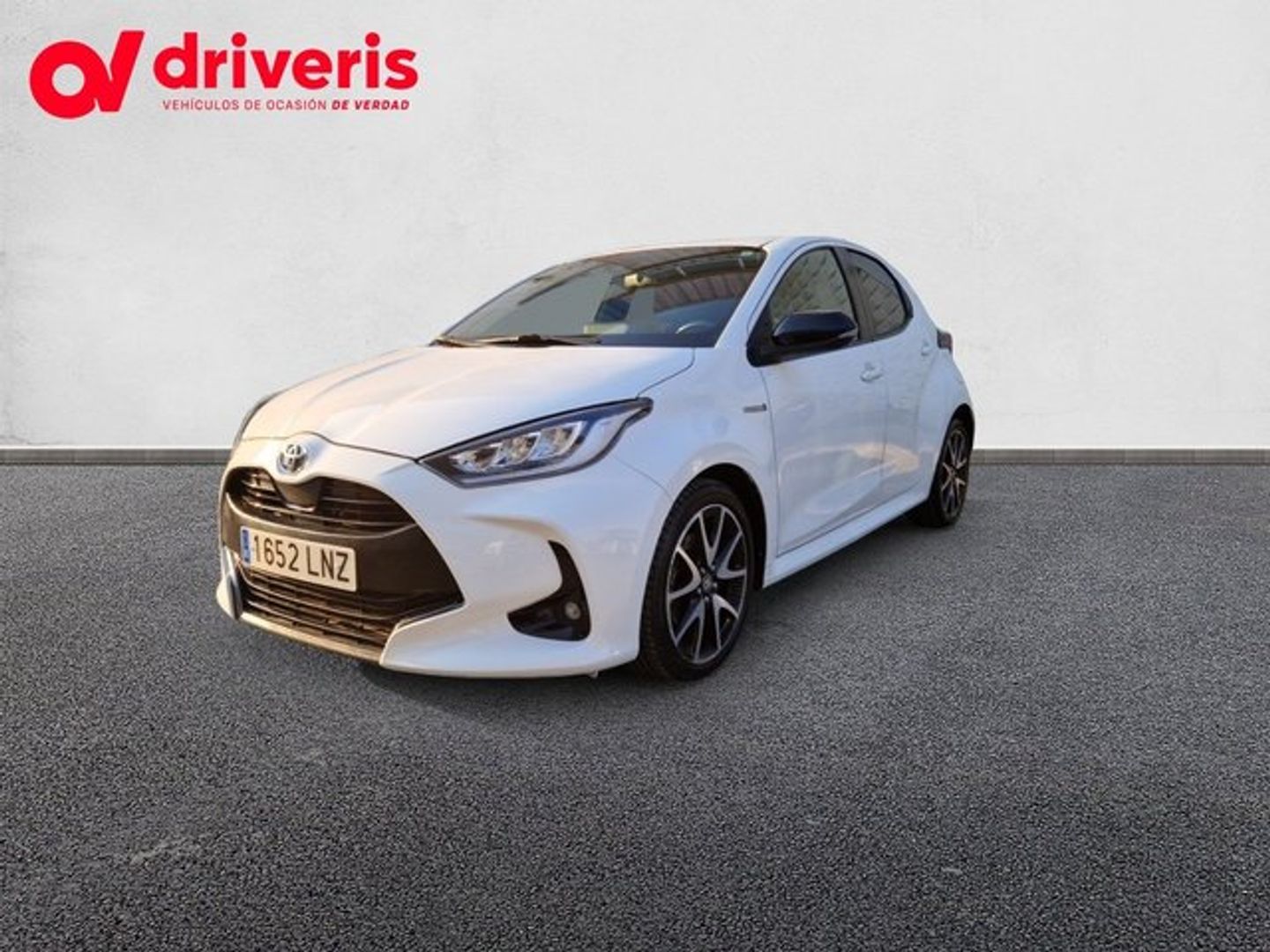 Toyota Yaris 120H Style 85 kW (116 CV) Blanco Compact