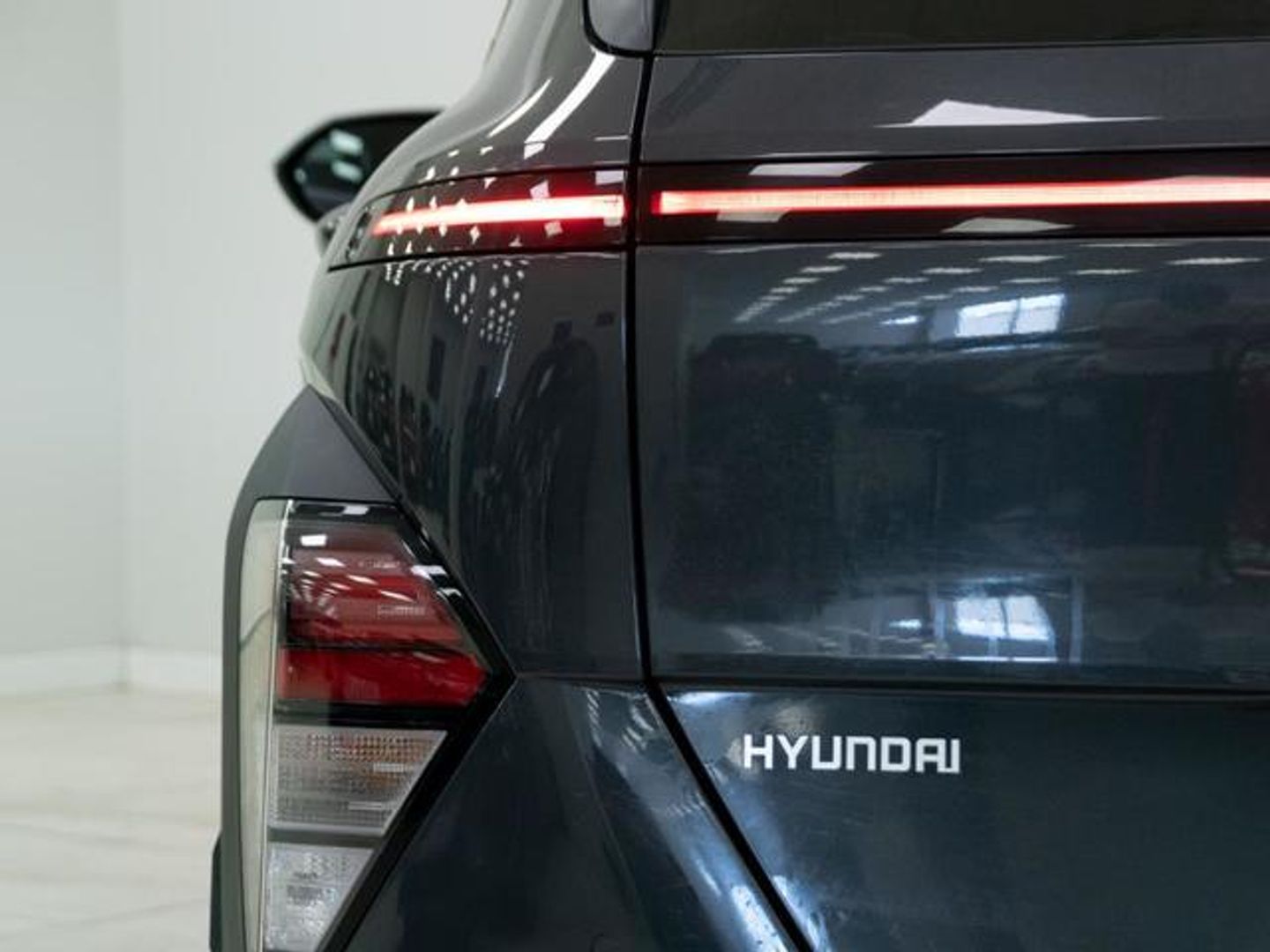 Hyundai Kona 1.6 GDI HEV Maxx DCT 104 kW (141 CV)