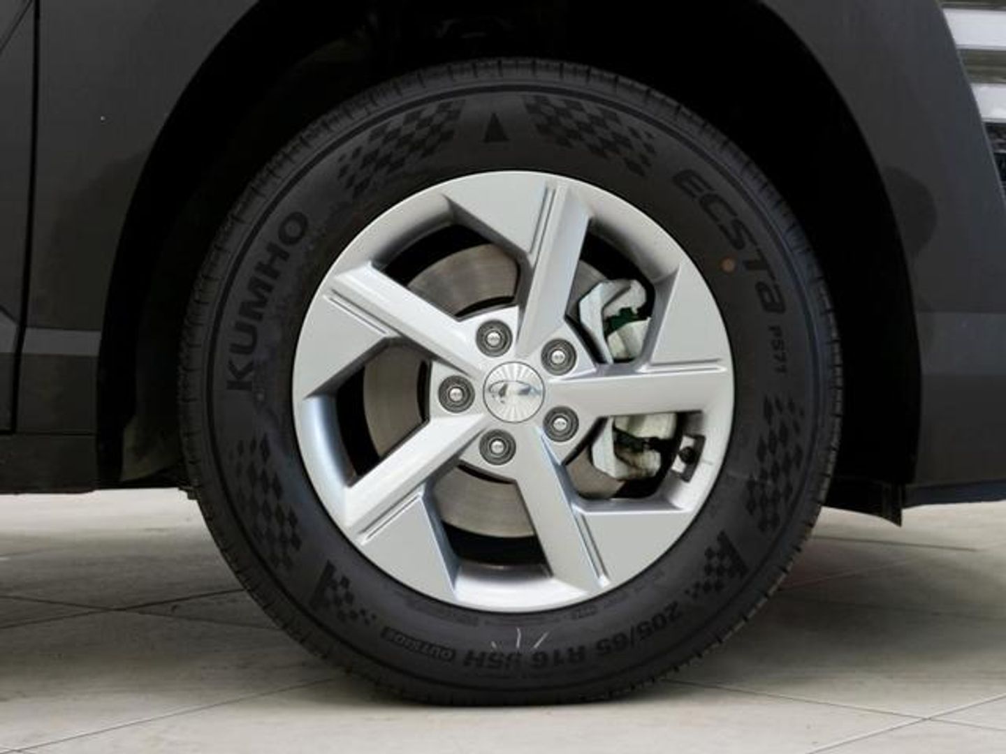 Hyundai Kona 1.6 GDI HEV Maxx DCT 104 kW (141 CV)