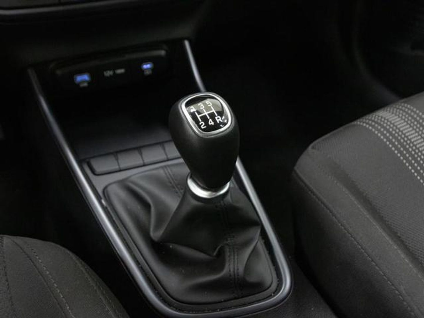 Hyundai i20 1.2 MPI Essence 62 kW (84 CV)