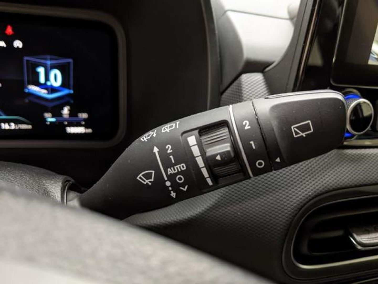 Hyundai Kona 1.0 TGDi Tecno 4x2 88 kW (120 CV)