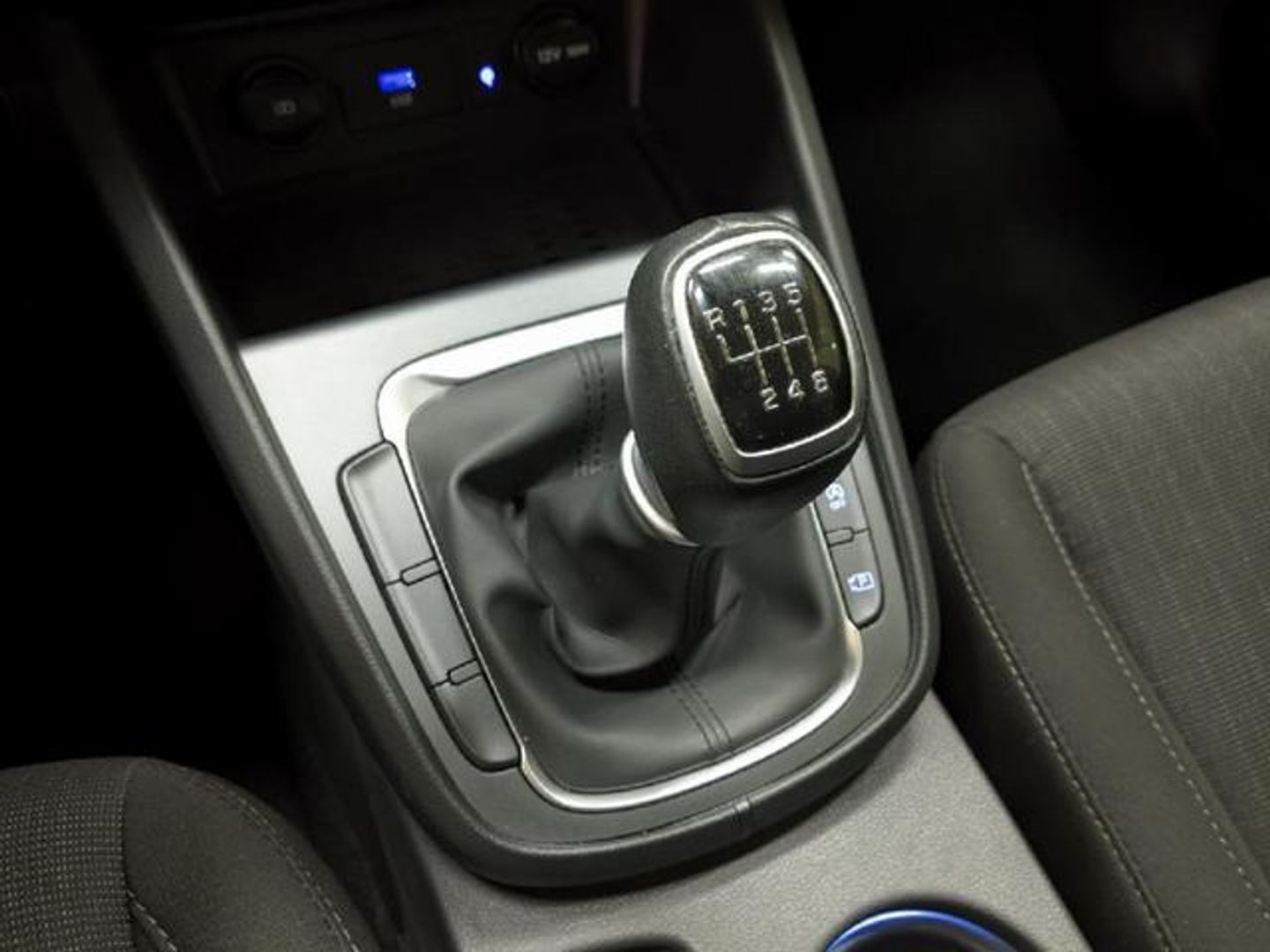 Hyundai Kona 1.0 TGDi Tecno 4x2 88 kW (120 CV)