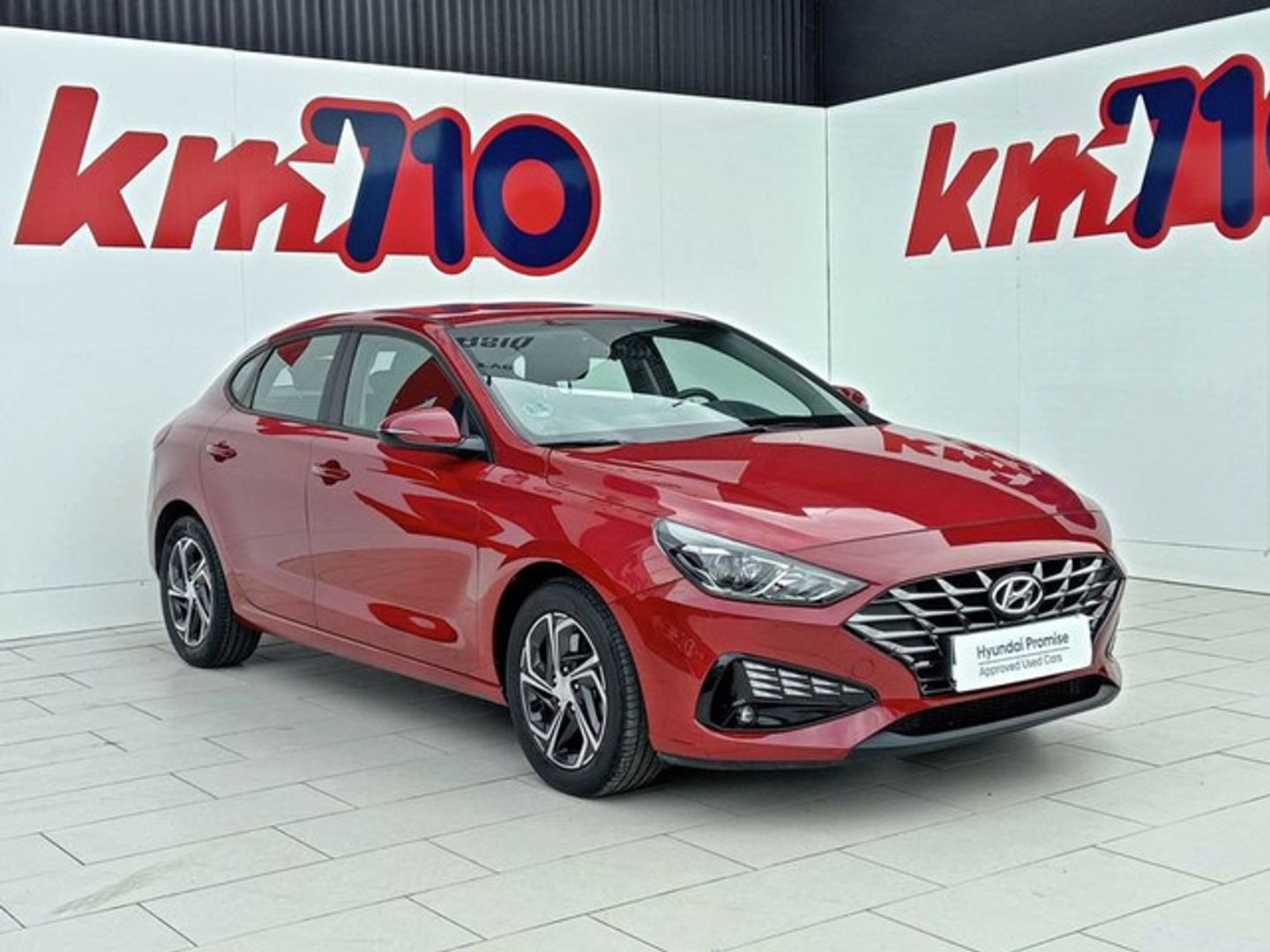 Hyundai i30 Fastback 1.0 TGDI Klass LRR 88 kW (120 CV) Rojo Compact
