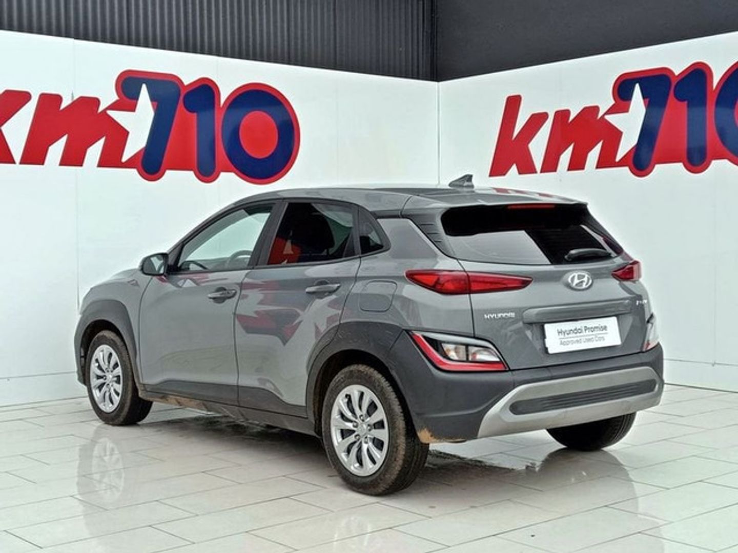 Hyundai Kona 1.0 TGDI Klass 4x2 88 kW (120 CV) Gris All Terrain / Pick-up