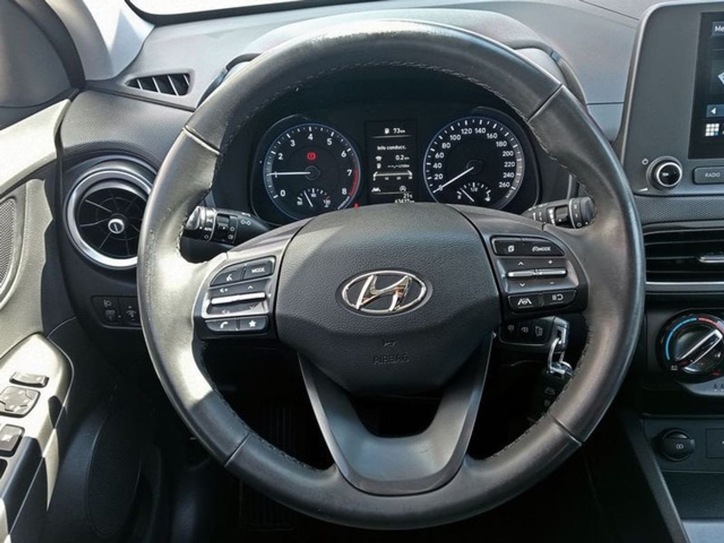 Hyundai Kona 1.0 TGDI Klass 4x2 88 kW (120 CV) Blanco All Terrain / Pick-up