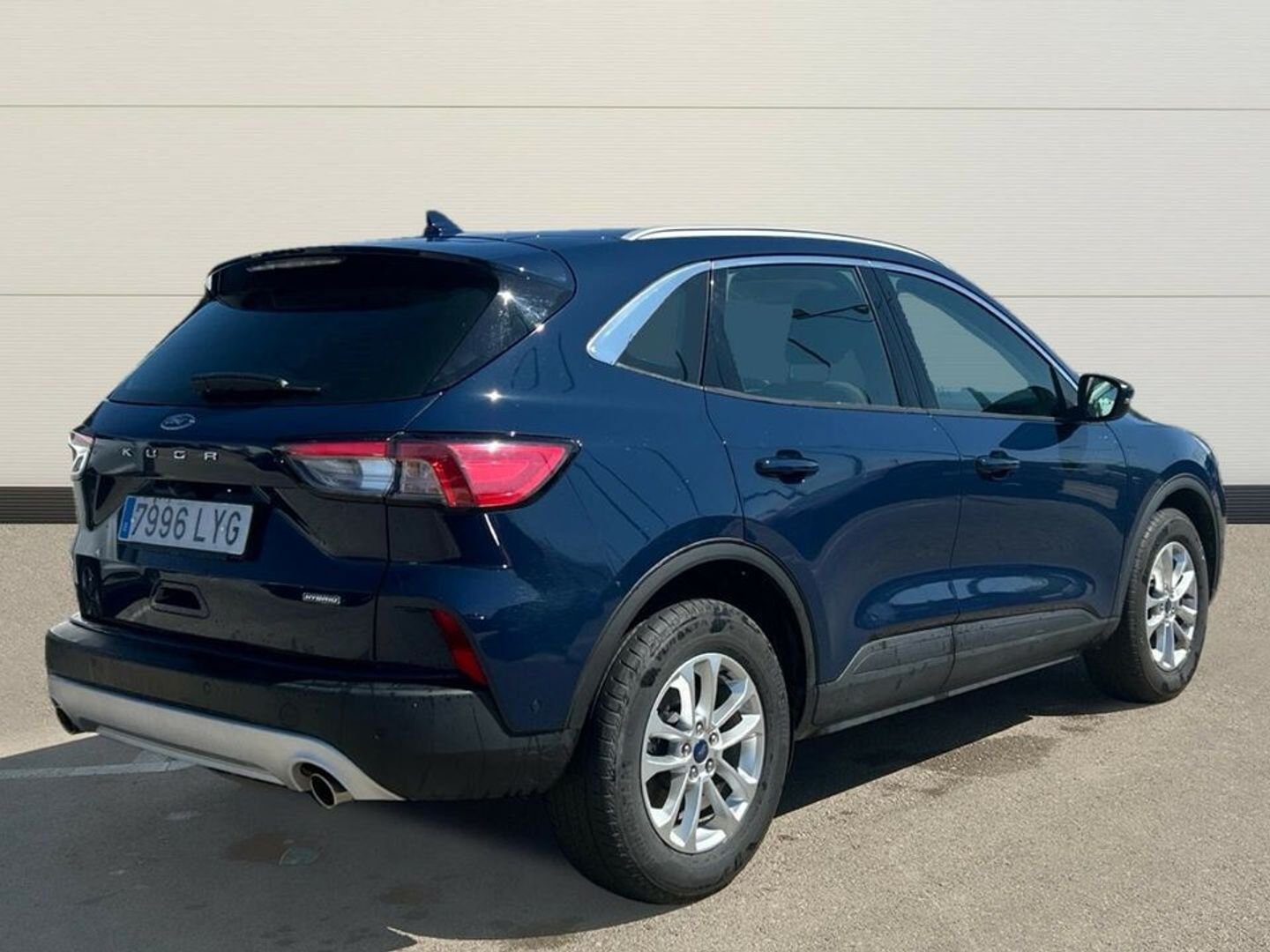 Ford Kuga 2.5 Duratec FHEV Titanium Auto 140 kW (190 CV)