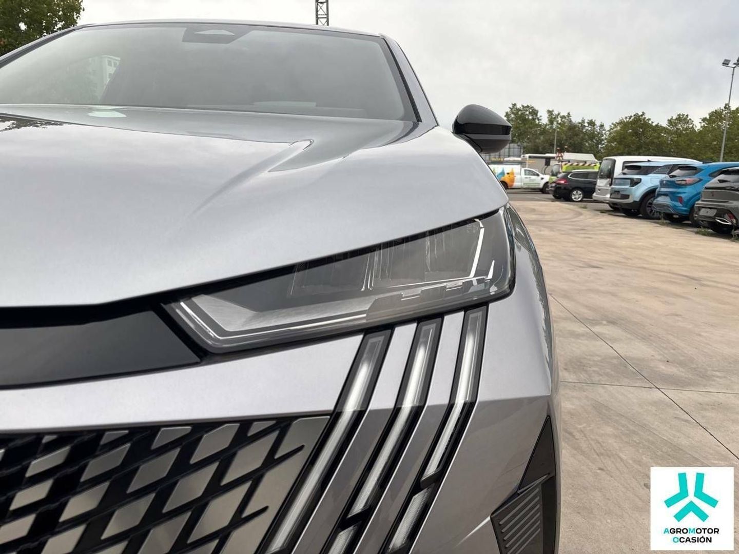 Peugeot 3008 Hybrid 145 Allure eDCS6 107 kW (145 CV)
