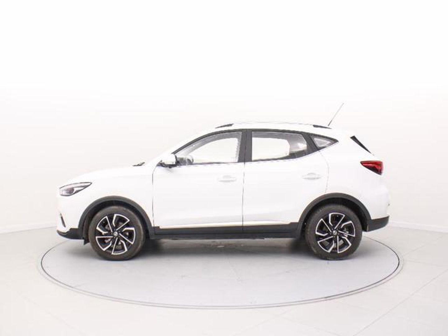 MG ZS 1.5 Luxury 78 kW (106 CV)