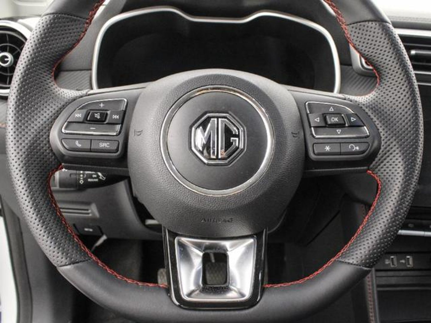 MG ZS 1.5 Luxury 78 kW (106 CV)