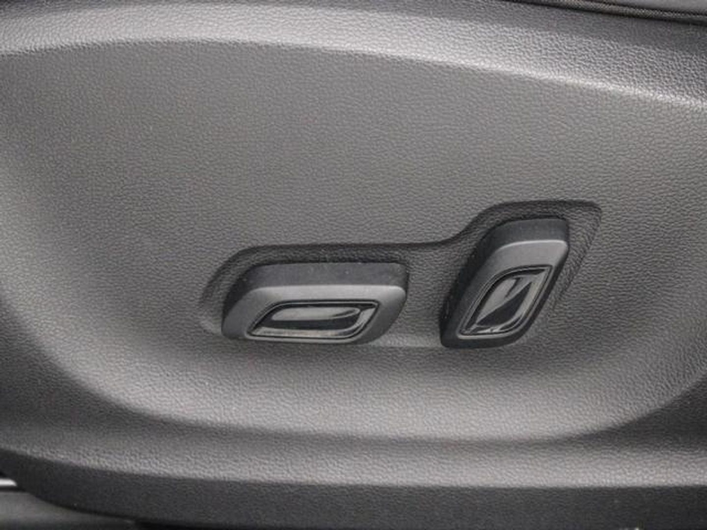 MG ZS 1.5 Luxury 78 kW (106 CV)