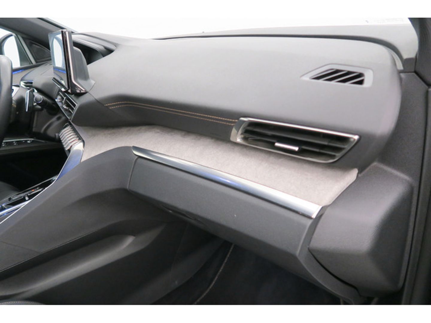 Peugeot 3008 BlueHDi 130 S&S GT EAT8 96 kW (130 CV)