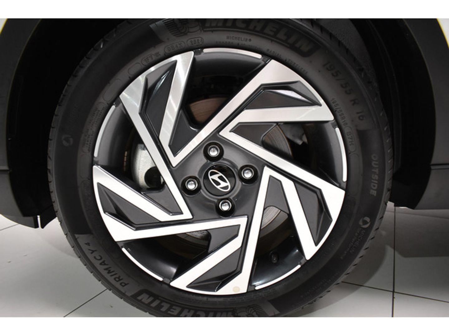 Hyundai Bayon 1.2 MPI Maxx 62 kW (84 CV)