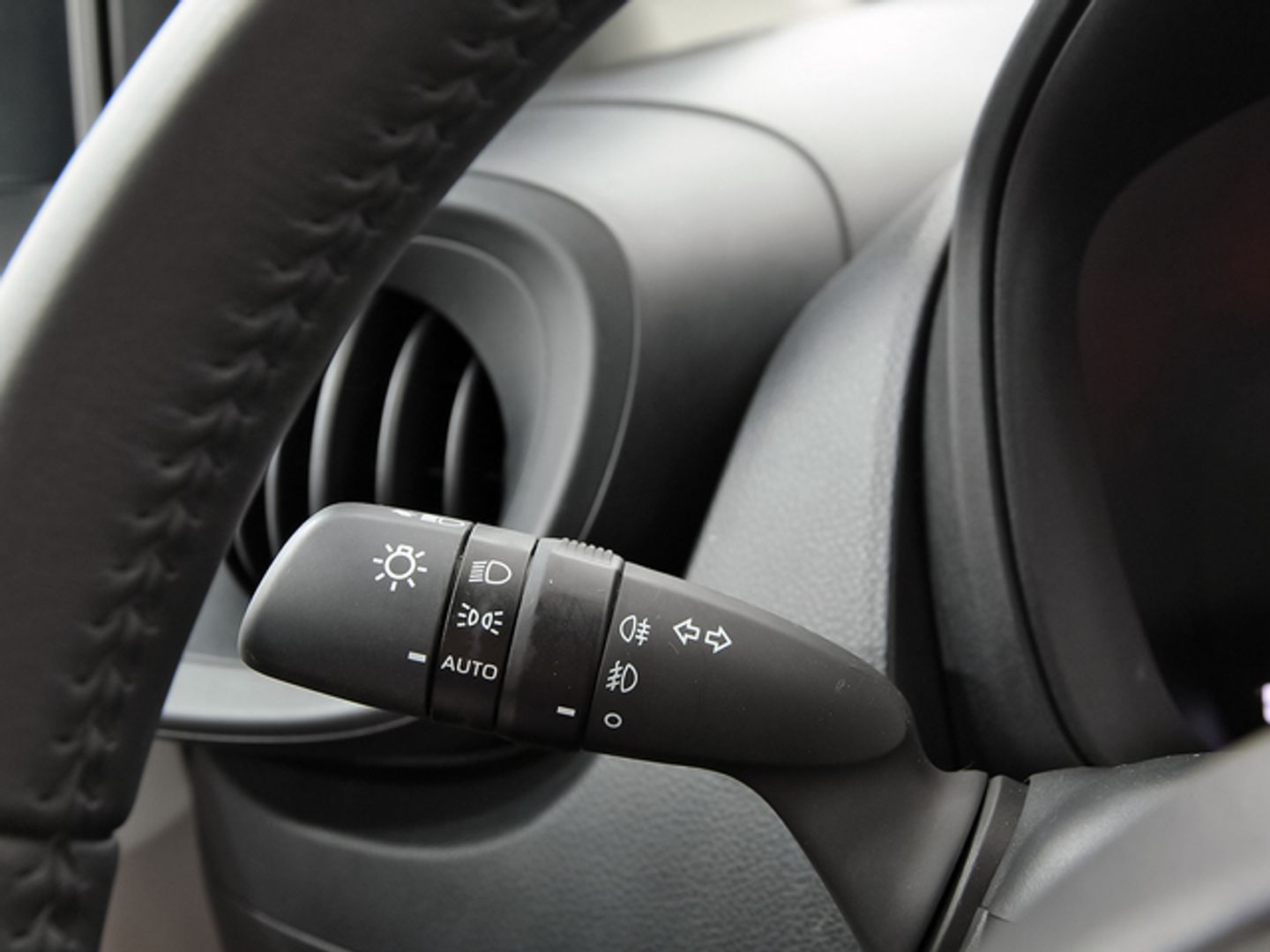 Toyota Aygo X Cross 1.0 VVT-I Play 53 kW (72 CV)